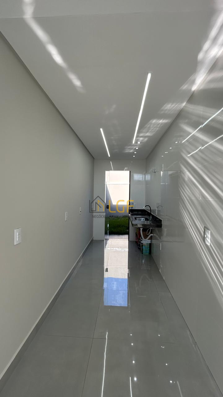 Imagens do imóveis CASA GEMINADA JARDIM BELA SUICA