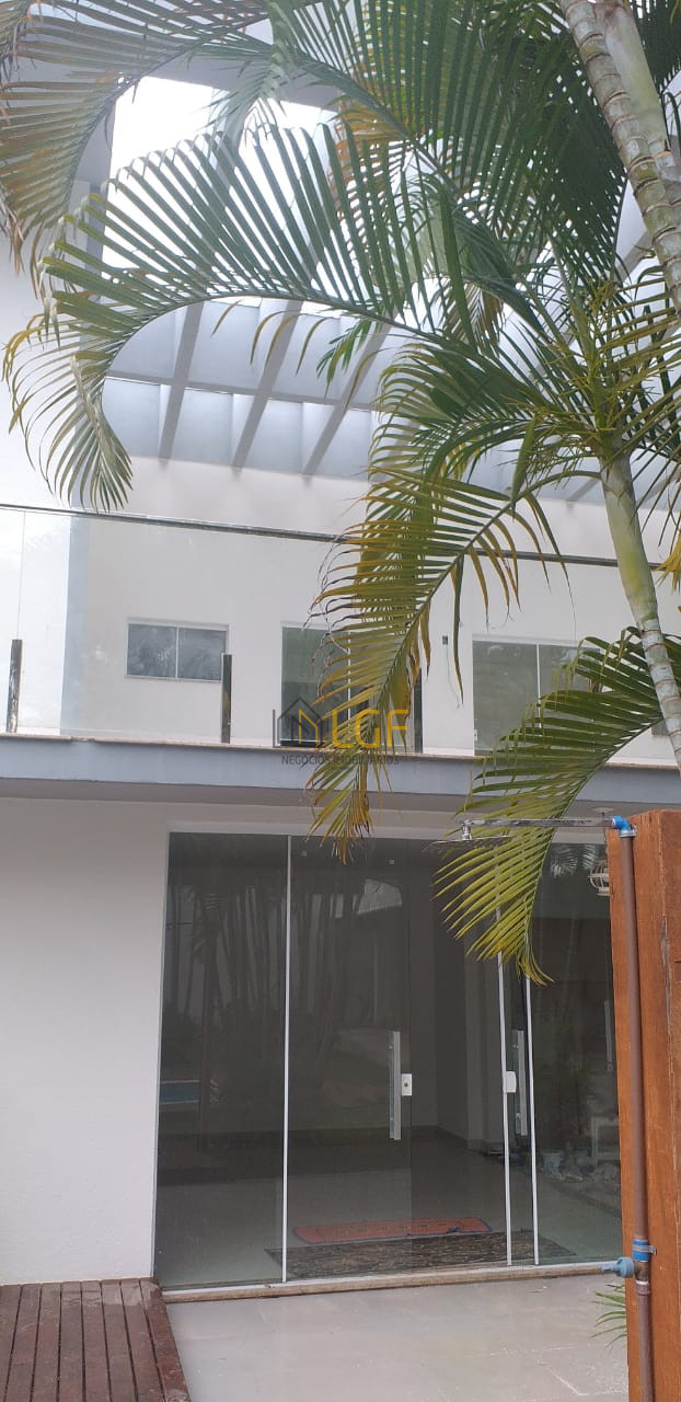 Imagens do imóveis SOBRADO COM PISCINA