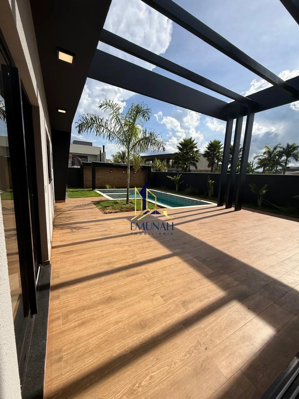 Imagens do imóveis CASA NO CONDOMINIO VILLAGIO DO ENGENHO