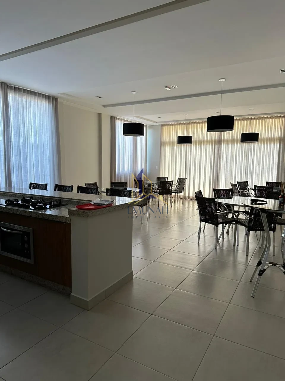 APARTAMENTO Á VENDA TORRE LUGANO