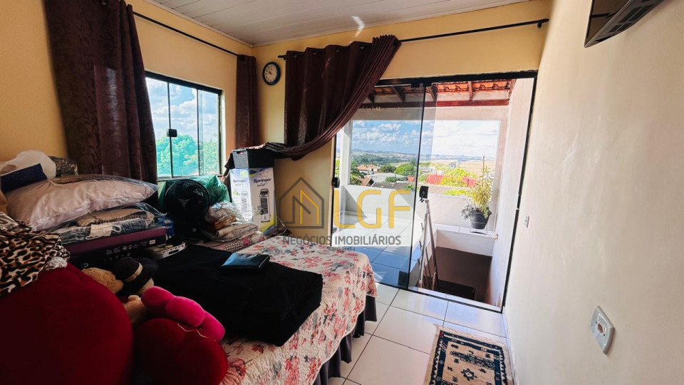 Imagens do imóveis CASA SOBRADO