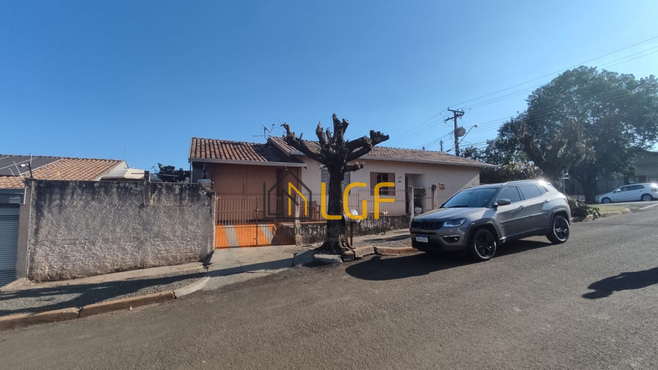 Imagens do imóveis CASA Á VENDA NO JARDIM ALVORADA