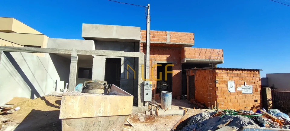 Imagens do imóveis CASA NO JD CIDADE VERDE