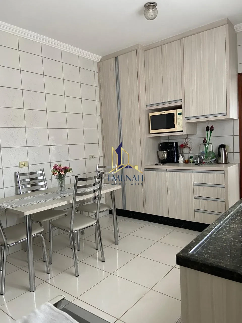 Imagens do imóveis CASA SOBRADADA DUAS UNIDADES INDEPENDENTES A VENDA