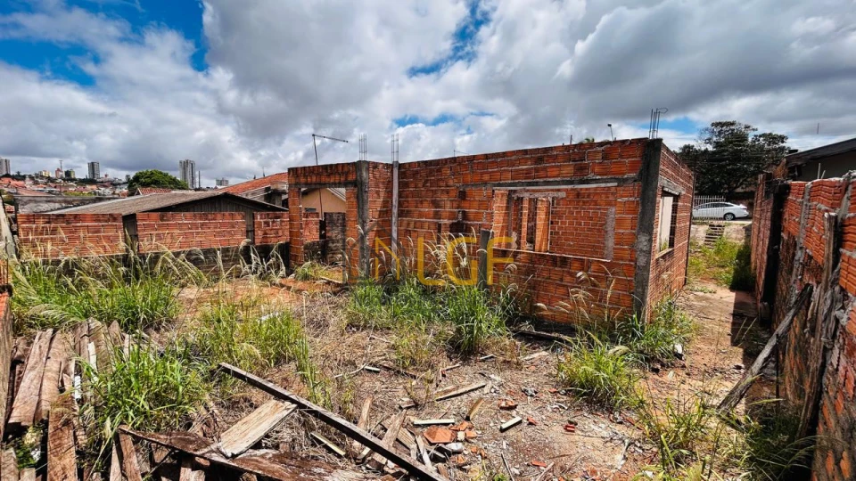 Imagens do imóveis TERRENO JARDIM ALVORADA CAMBE