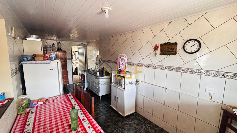 Imagens do imóveis CASA TERREA JARDIM ITAPOÁ