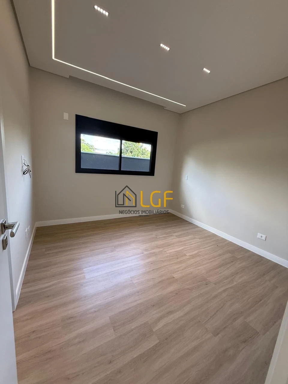 Imagens do imóveis CASA NO CONDOMINIO VILLAGIO DO ENGENHO