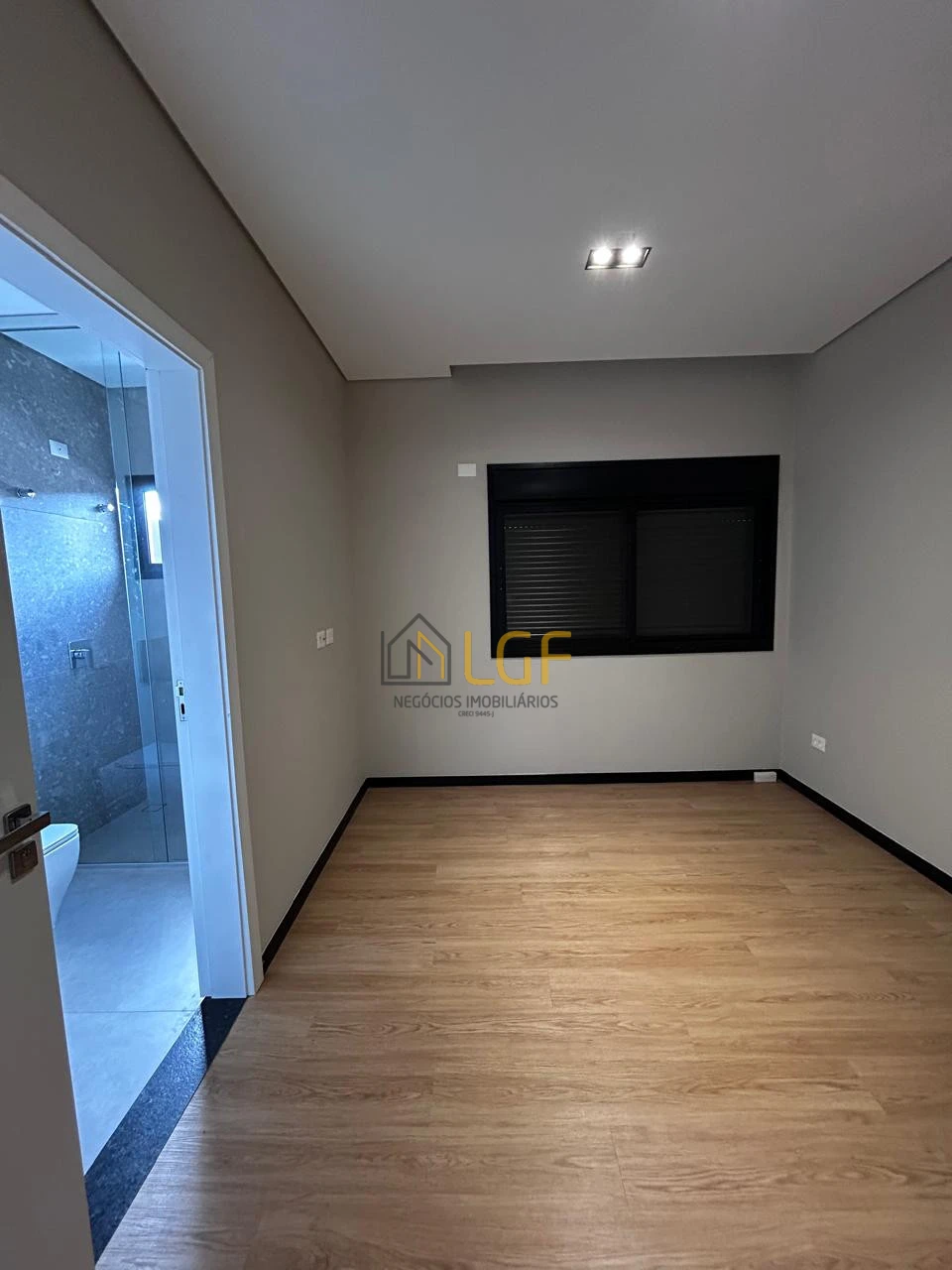 Imagens do imóveis Casa Em Condomínio À Venda Condiminio Bellevie Cambé