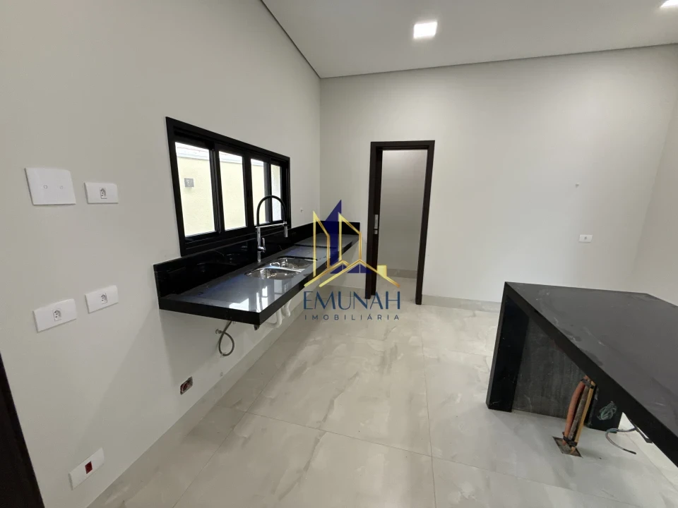 Imagens do imóveis Casa Em Condomínio À Venda E Locação Condominio Royal Forest Londrina