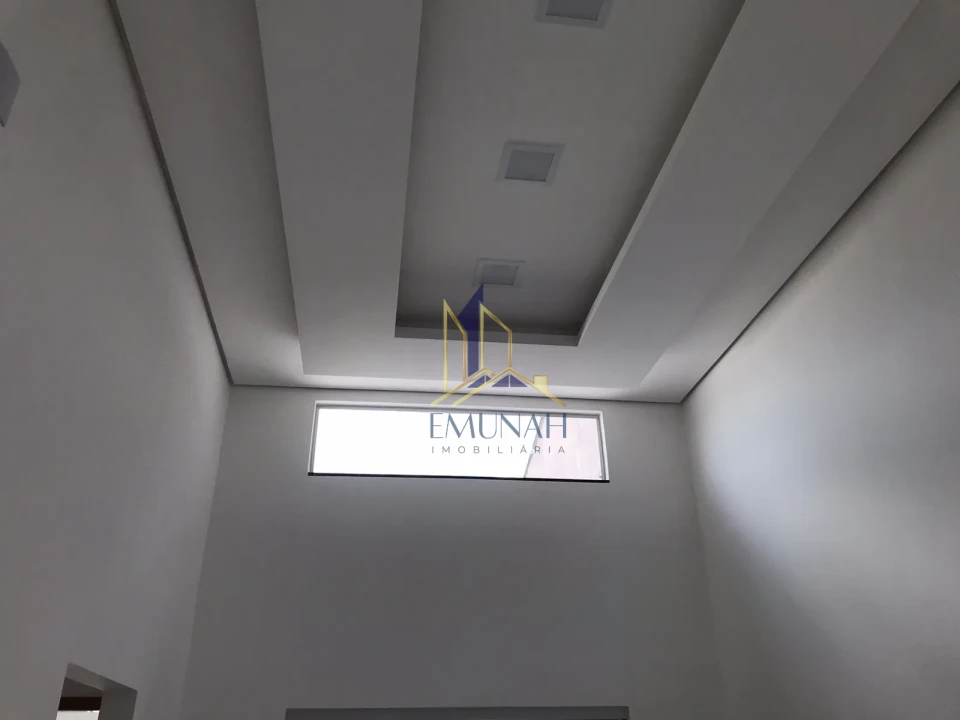 CASA Á VENDA  NO JARDIM DO CAFÉ II