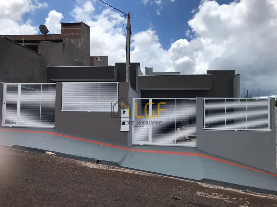 Imagens do imóveis CASA Á VENDA  NO JARDIM DO CAFÉ II