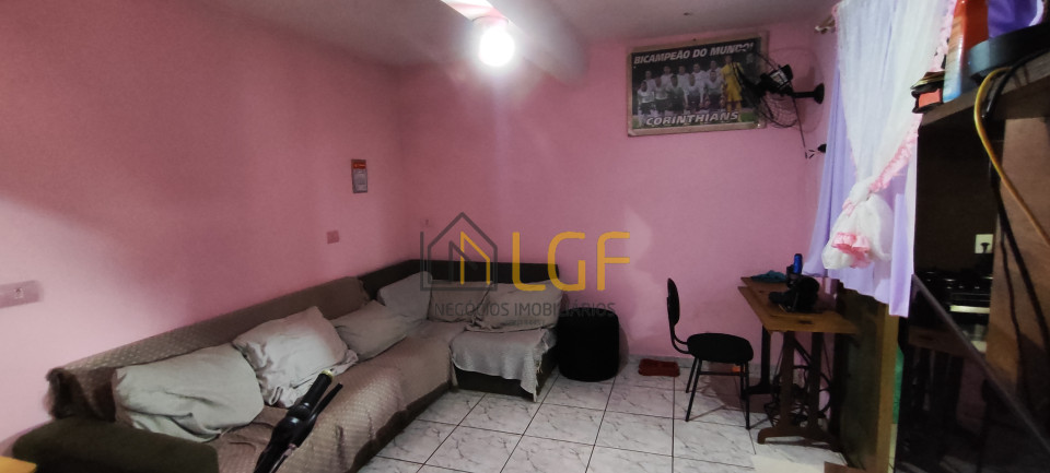 Imagens do imóveis CASA ASOBRADADA