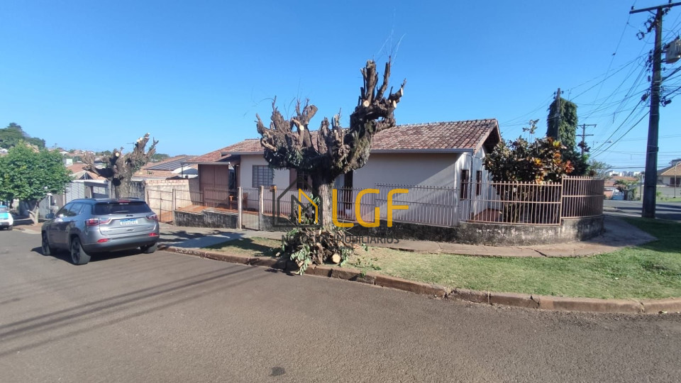 Imagens do imóveis CASA Á VENDA NO JARDIM ALVORADA