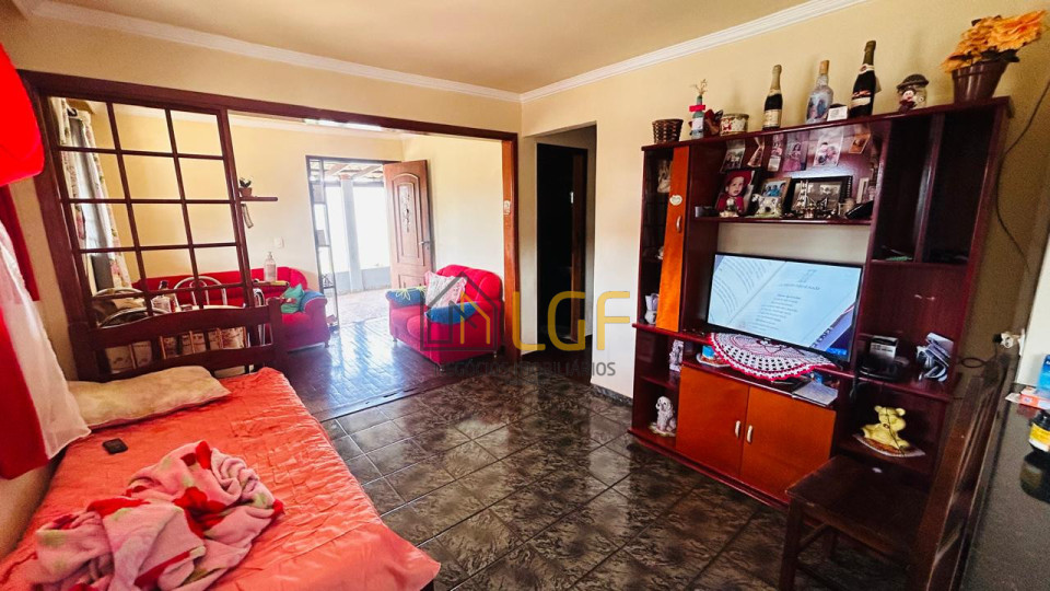 Imagens do imóveis CASA TERREA JARDIM ITAPOÁ