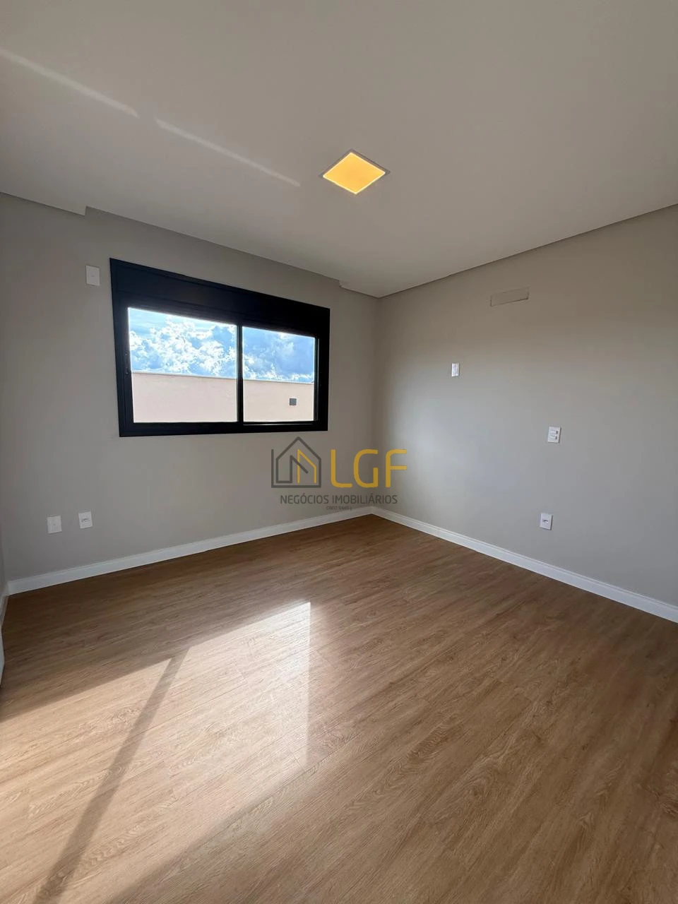 Imagens do imóveis Casa Em Condomínio À Venda Condominio Villagio Do Engenho Cambé