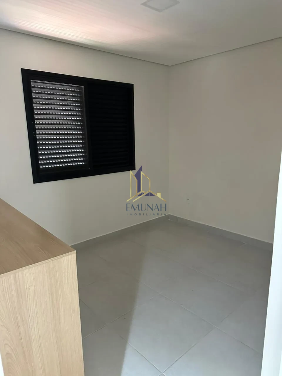 APARTAMENTO Á VENDA TORRE LUGANO