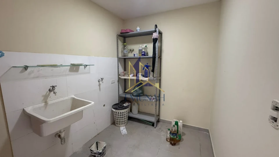 CASA Á VENDA NO JARDIM VILA RICA