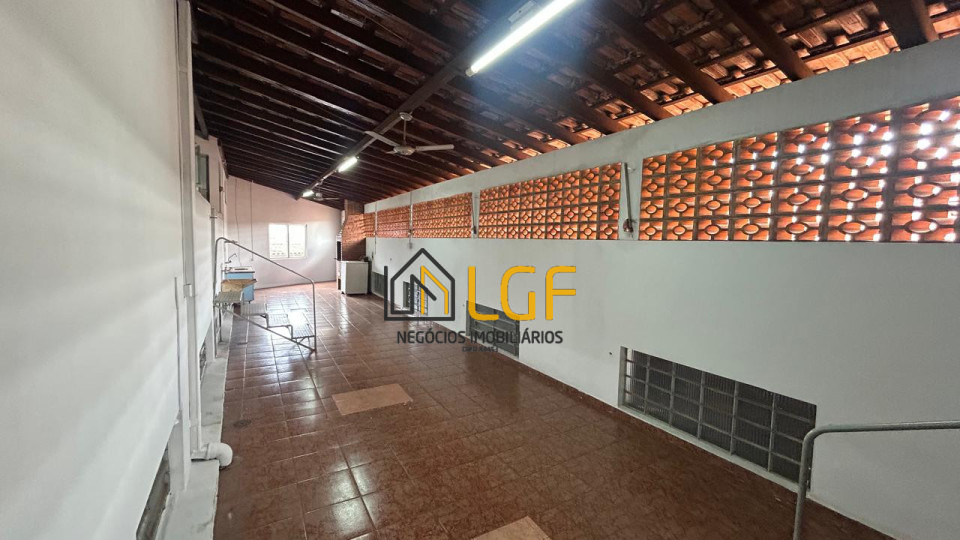 Imagens do imóveis RESIDENCIA SOBRE LOJA