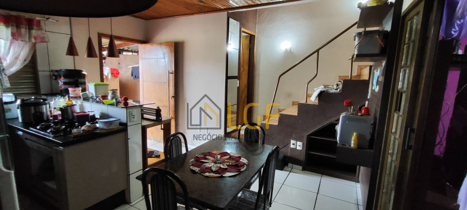 Imagens do imóveis CASA ASOBRADADA