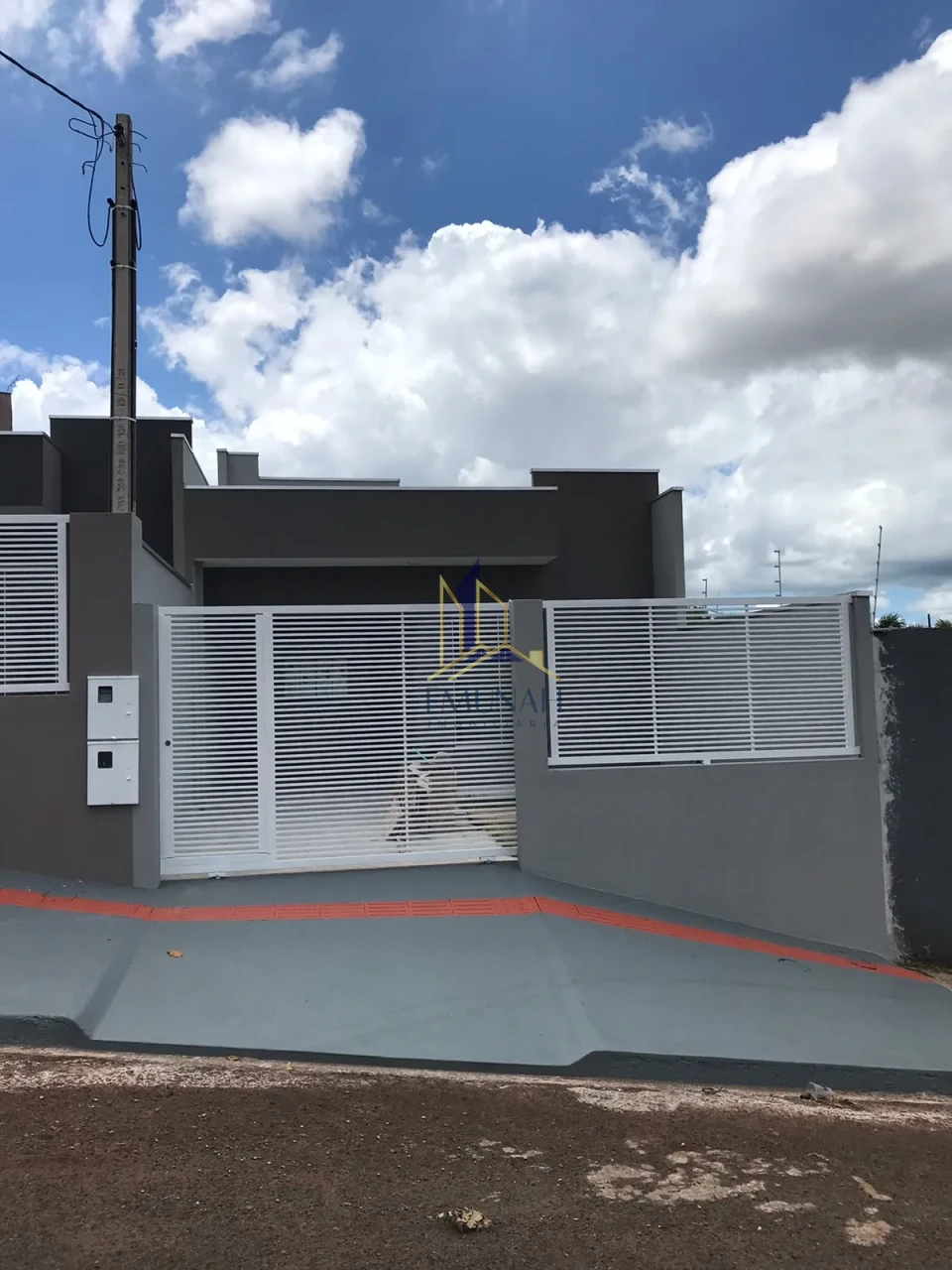 CASA Á VENDA  NO JARDIM DO CAFÉ II