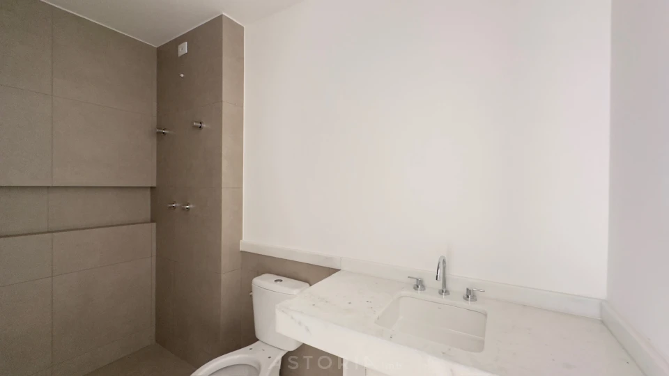 Imagens do imóveis Tay Último Andar Face Leste