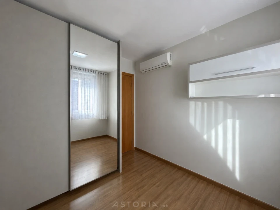 Imagens do imóveis POTY LAZZAROTTO PARA VENDA