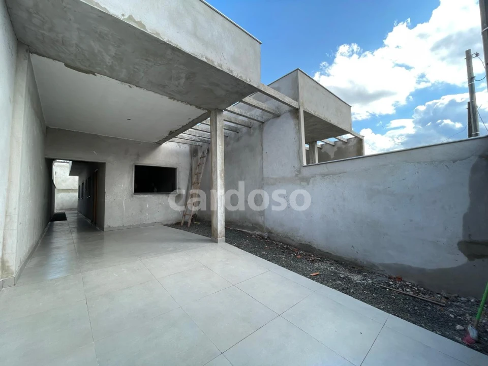 Imagens do imóveis CASA COM 2 QUARTOS À VENDA POR R$ 230.000,00 – SAN RAFAEL – IBIPORÃ/PR