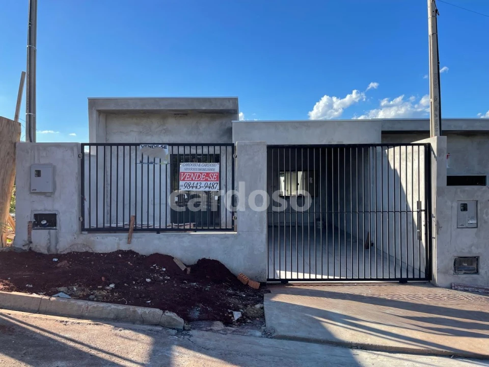 CASA À VENDA EM IBIPORÃ COM 2 QUARTOS POR 360.000,00