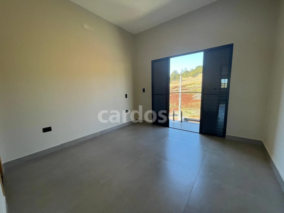 Imagens do imóveis SOBRADO NOVO COM SUÍTE A VENDA POR R$ 550.000,00 – PARQUE DO VALE – IBIPORÃ/PR