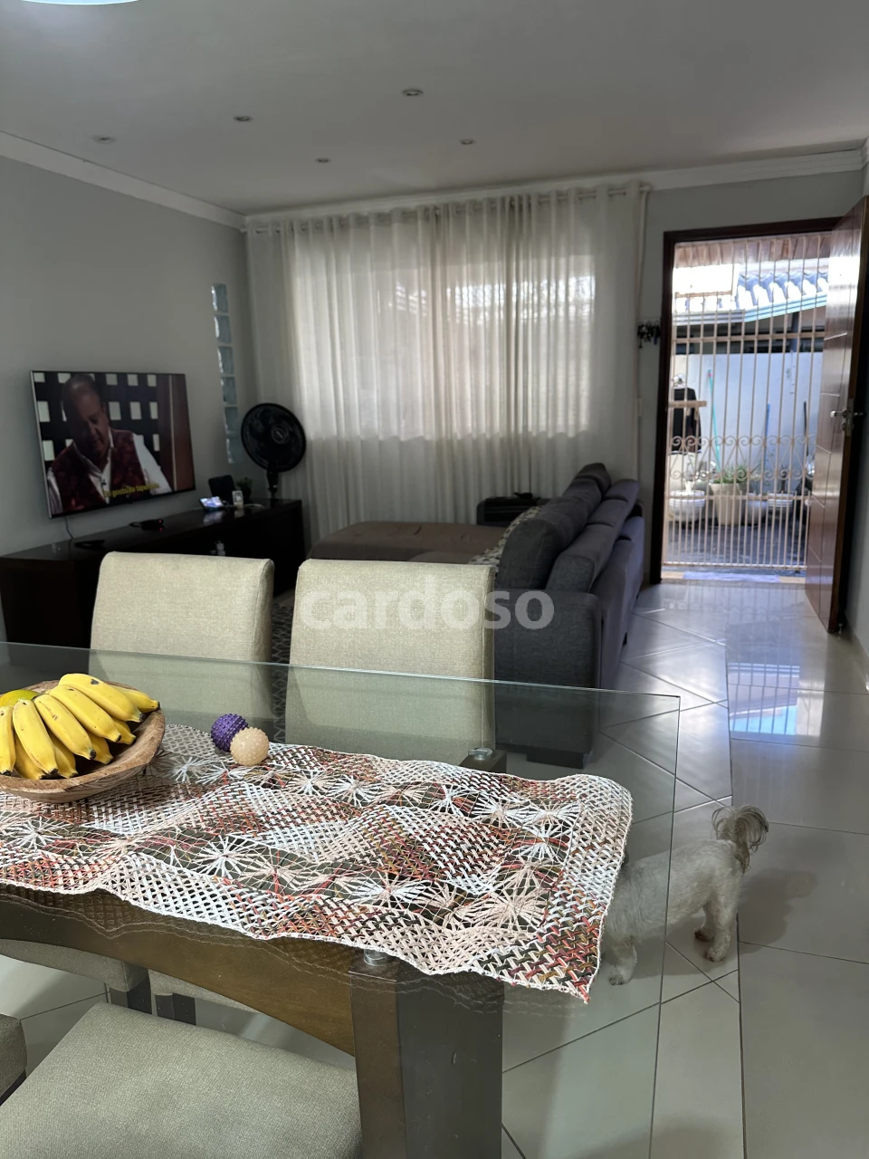 Imóvel com duas casas independentes, energia solar e churrasqueira – Jardim Ideal, Londrina/PR