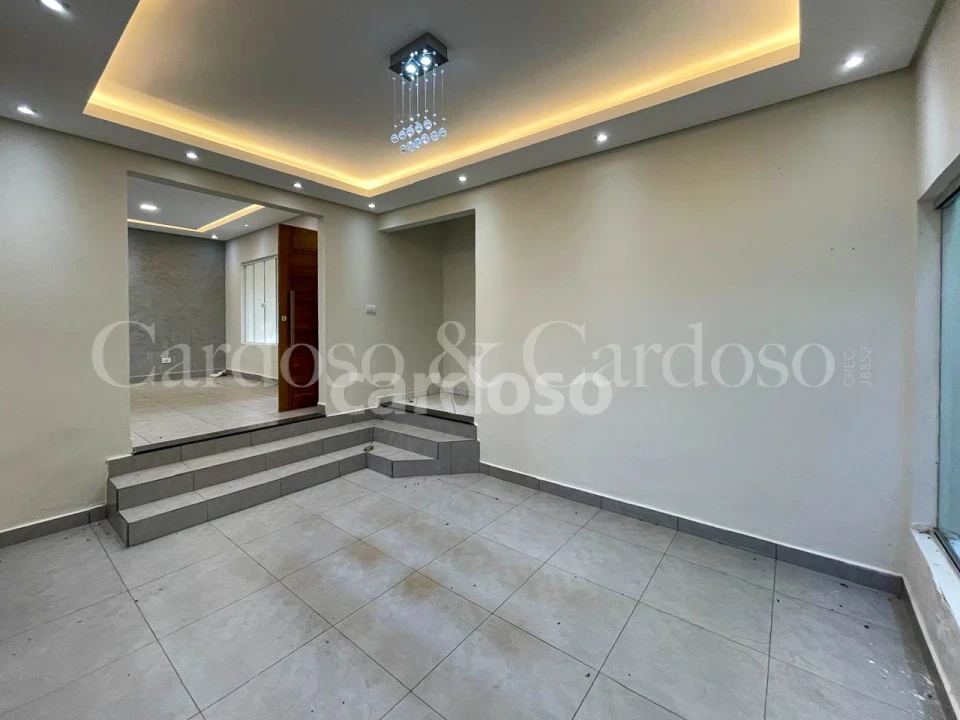 CASA COM SUÍTE À VENDA POR R$ 400.000,00 | JARDIM BRASÍLIA | IBIPORÃ/PR