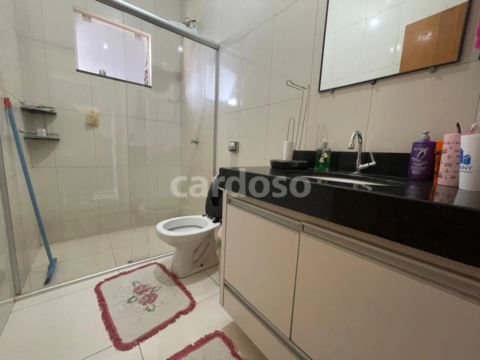 Imagens do imóveis VENDO – TROCO - CASA NO JD CINQUENTENARIO – IBIPORÃ – R$ 410.000,00