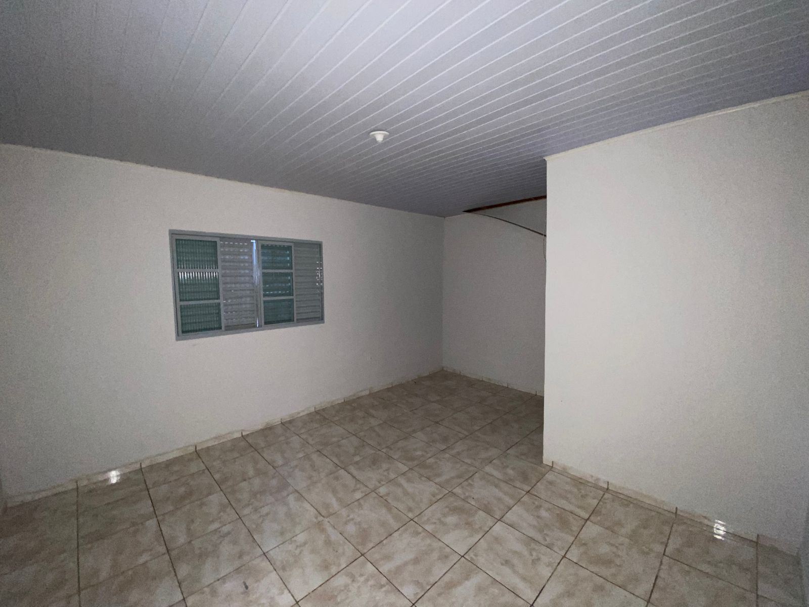 Casa com 3 dormitórios à venda por R$ 330.000,00 - Maria Cecilia Serrano - Londrina/PR