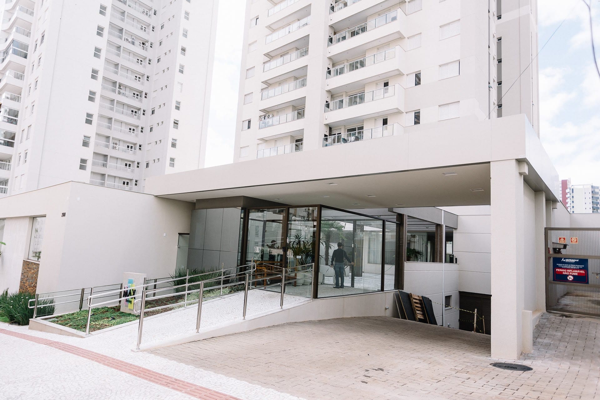 Apartamento com 2 quartos por R$ 569.000,00 – Gleba Palhano – Londrina/PR