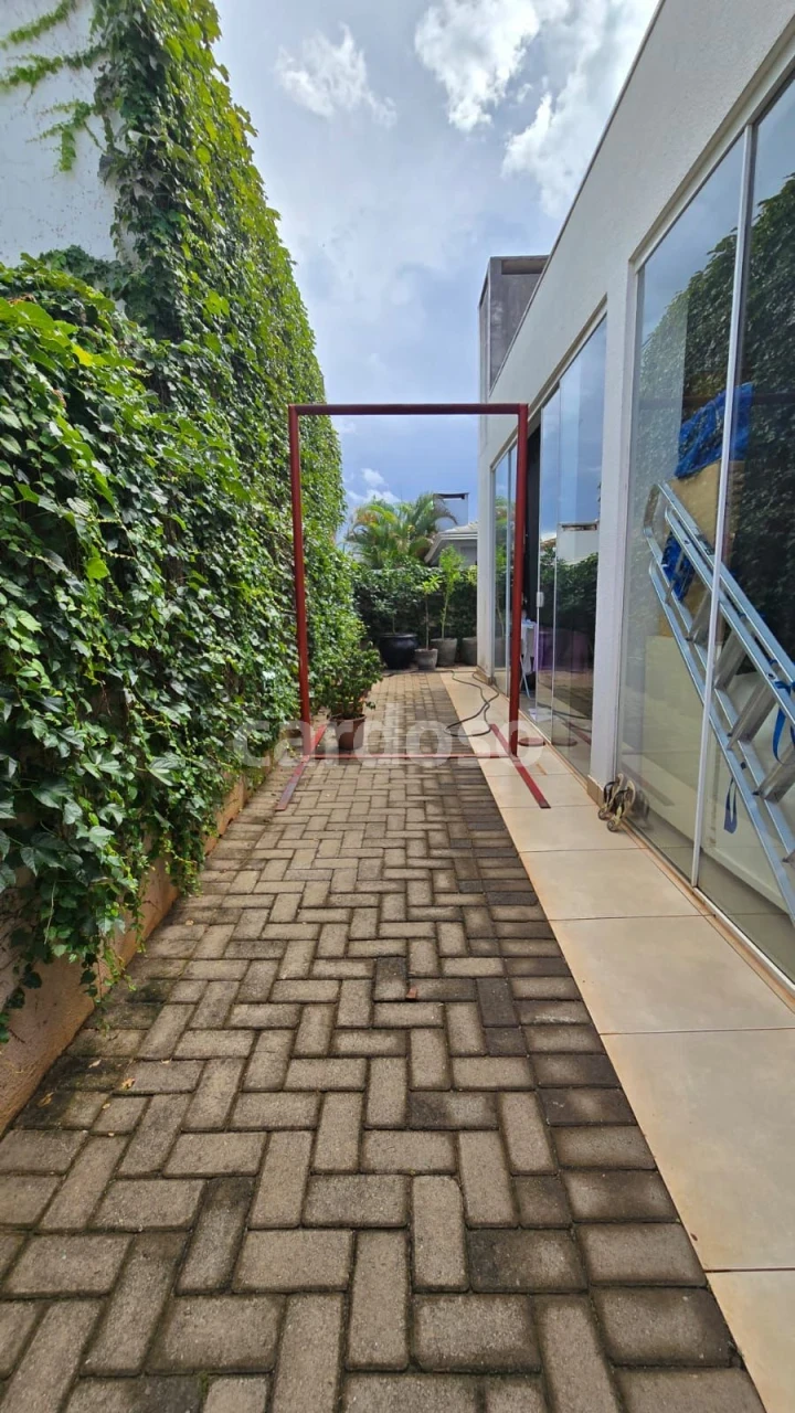 Casa com 3 suites para locação - Cond. Royal Maison Residence & Resort - Londrina/PR