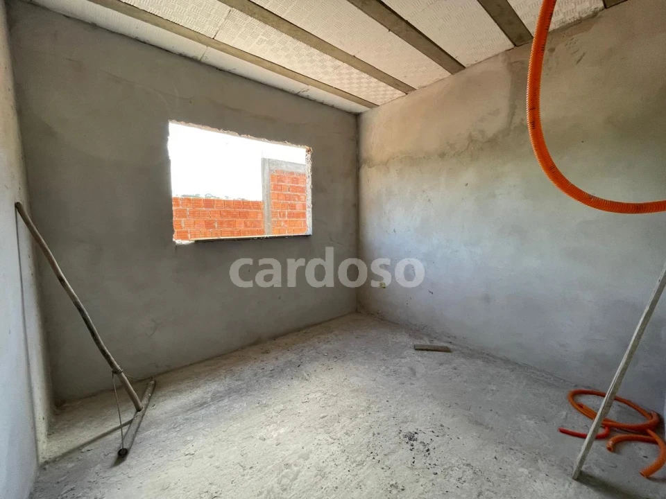 CASA COM SUÍTE À VENDA POR R$ 495.000 | RESIDENCIAL PARQUE DO VALE | IBIPORÃ/PR