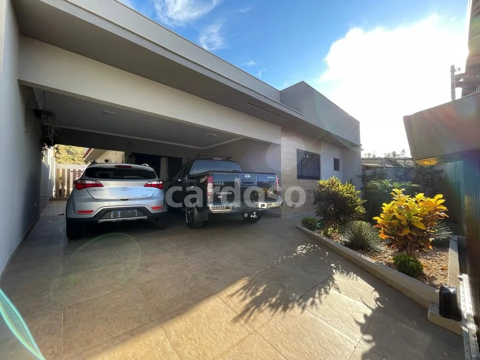 Casa com suíte à venda por R$ 775.000,00 - Recanto Coari - Ibiporã/PR