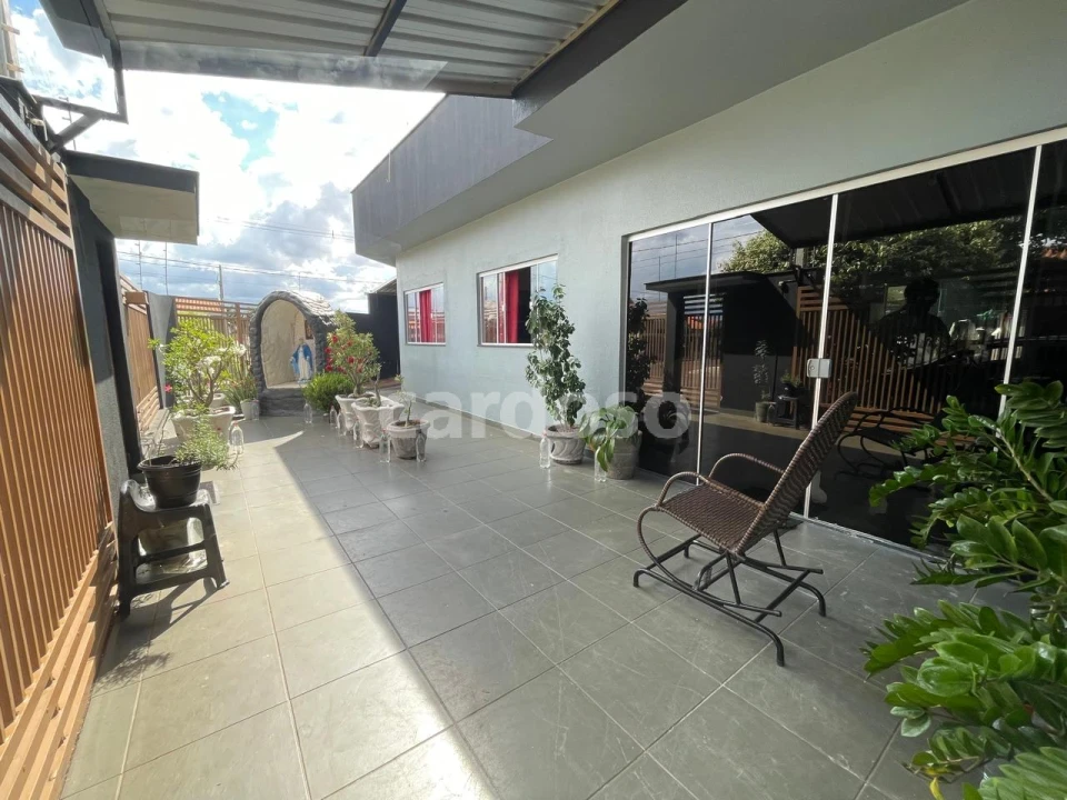 Imagens do imóveis VENDO – TROCO - CASA NO JD CINQUENTENARIO – IBIPORÃ – R$ 410.000,00