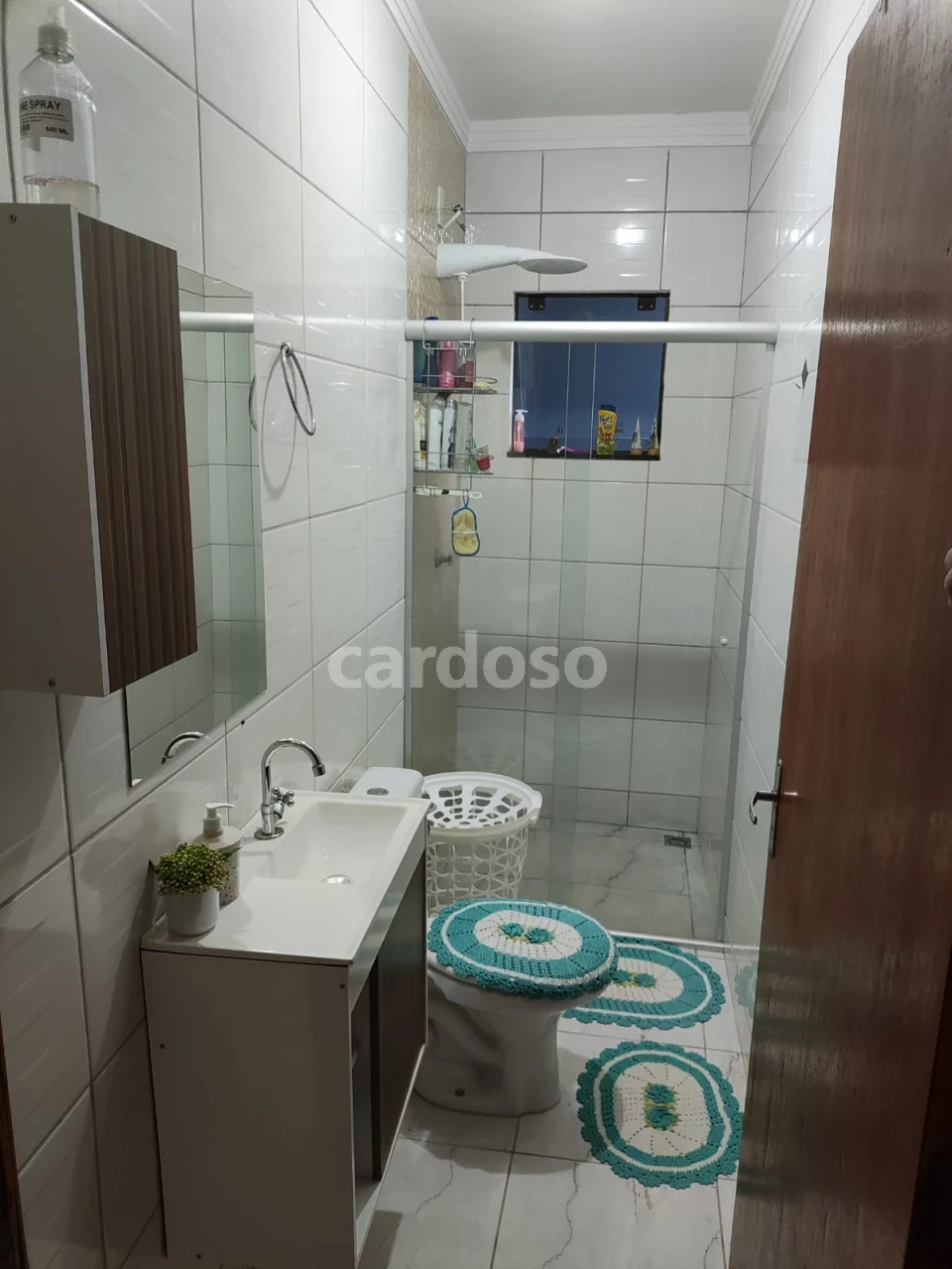 Casa à venda com 2 quartos e 2 vagas - Ibiporã - PR