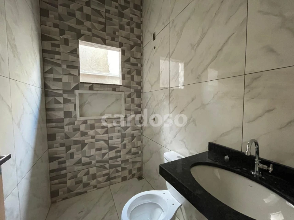 Imagens do imóveis CASA COM 2 QUARTOS À VENDA POR R$ 230.000,00 – SAN RAFAEL – IBIPORÃ/PR