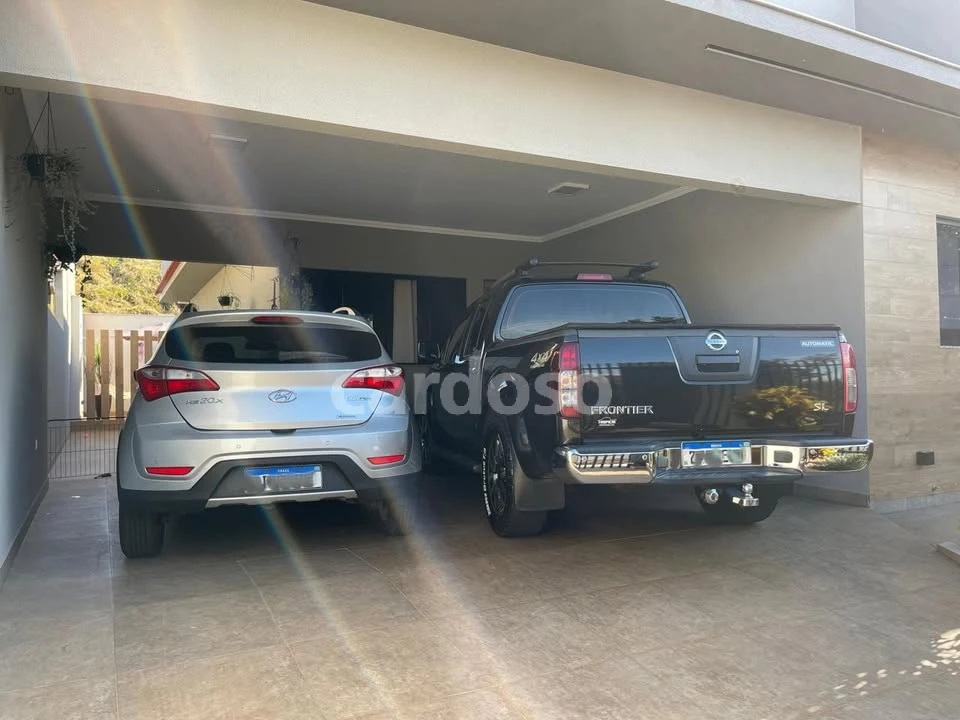 Casa com suíte à venda por R$ 775.000,00 - Recanto Coari - Ibiporã/PR