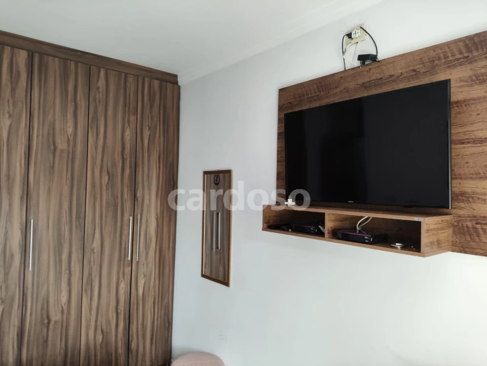 CASA COM 2 QUARTOS À VENDA – SEMPREBOM – IBIPORÃ/PR