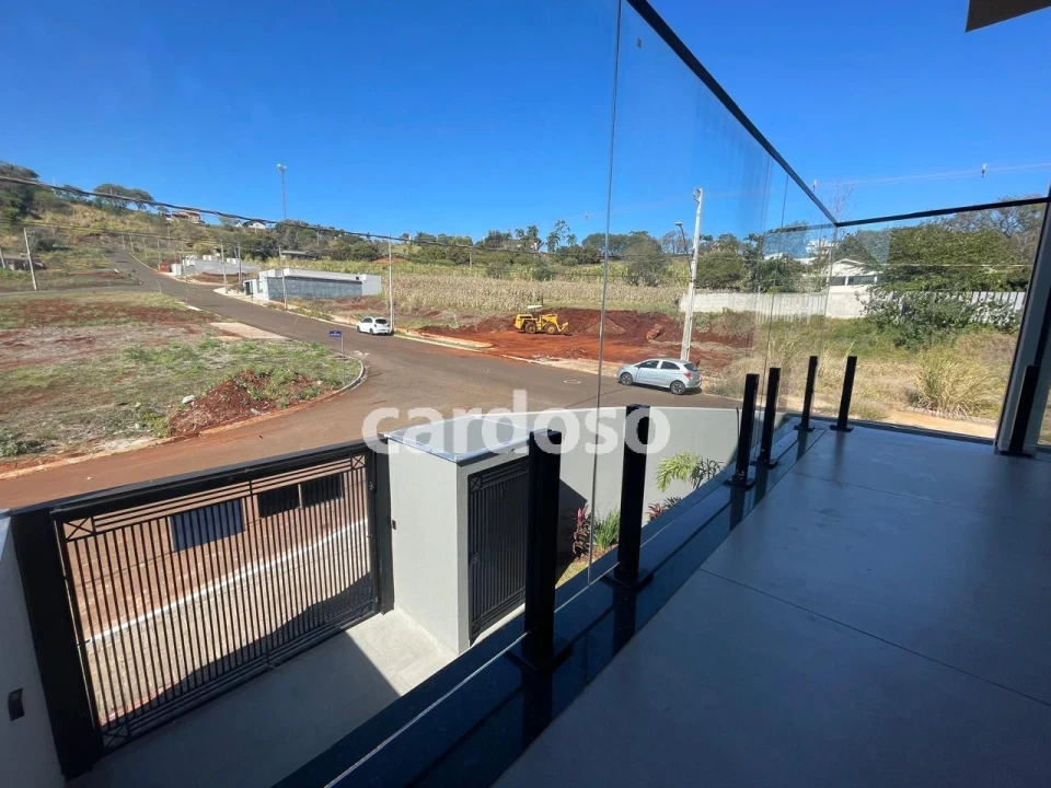 Imagens do imóveis SOBRADO NOVO COM SUÍTE A VENDA POR R$ 550.000,00 – PARQUE DO VALE – IBIPORÃ/PR