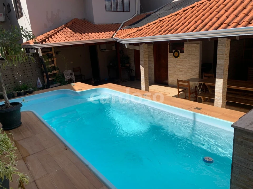 Imagens do imóveis Casa no centro com 4 quartos à venda por R$ 895.000 - Ibiporã/PR