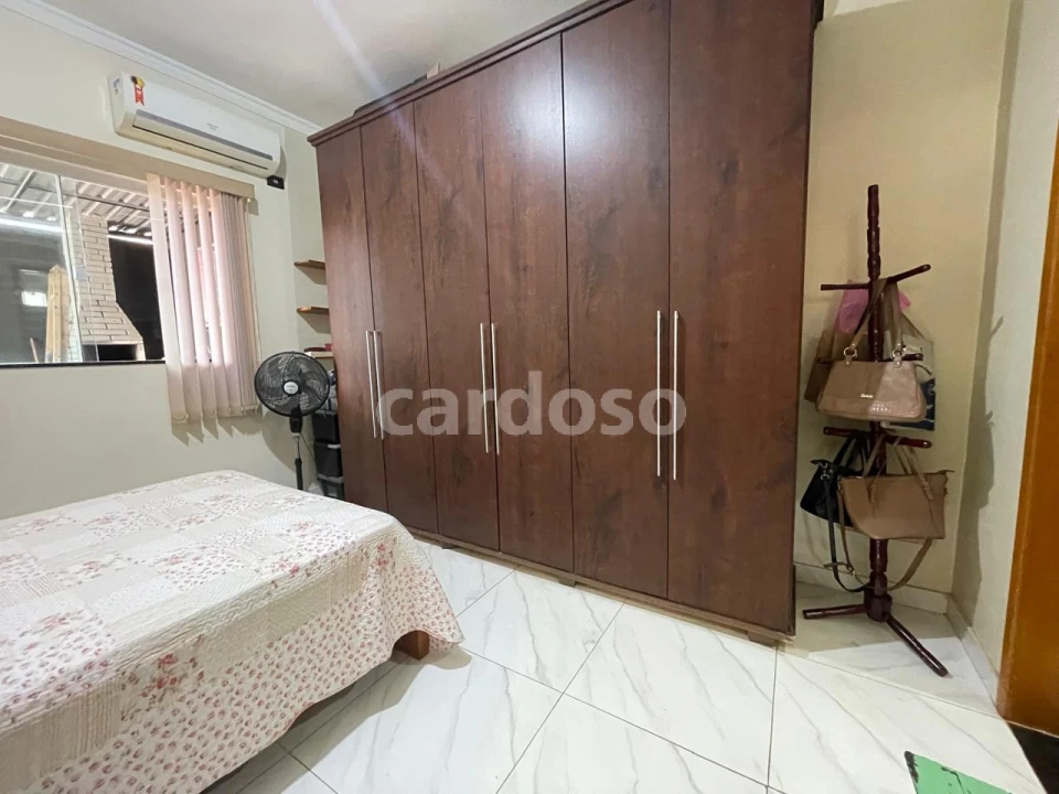 Imagens do imóveis VENDO – TROCO - CASA NO JD CINQUENTENARIO – IBIPORÃ – R$ 410.000,00
