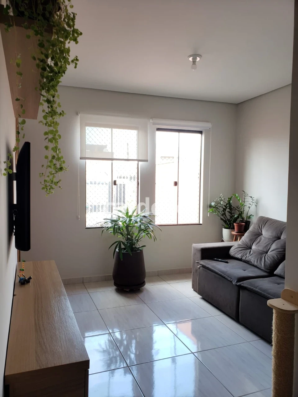 Casa à Venda com 3 quartos – Jardim Tóquio | Londrina – PR