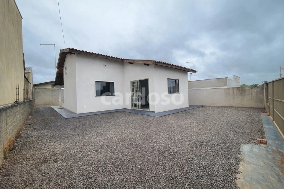 Imagens do imóveis CASA À VENDA NO BAIRRO CASAGRANDE EM IBIPORÃ – R$ 350.000