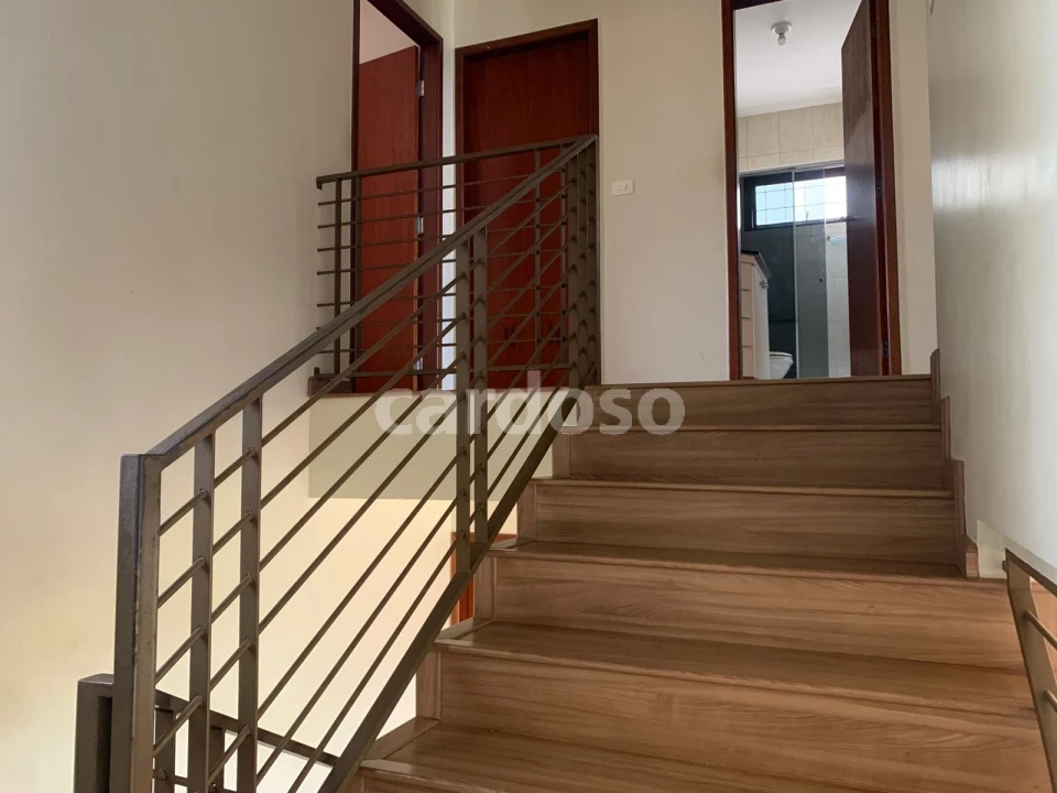 Imagens do imóveis Casa no centro com 4 quartos à venda por R$ 895.000 - Ibiporã/PR