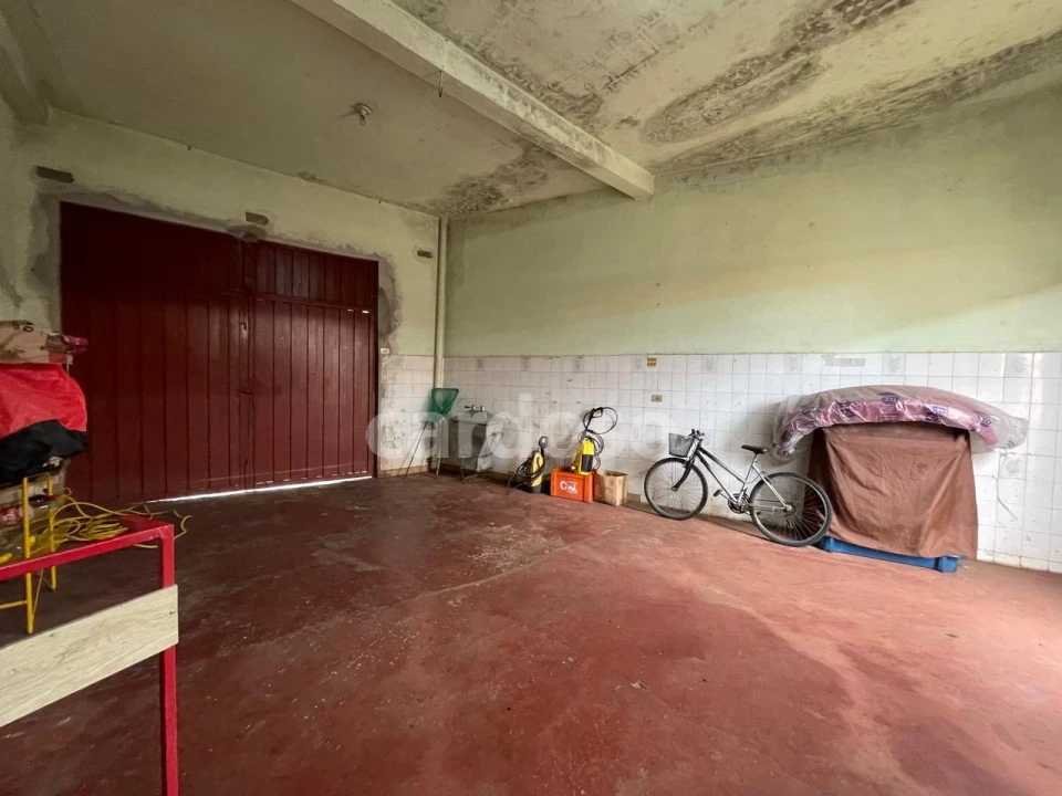 VENDO IMÓVEL COMERCIAL COM POTENCIAL DE EXPANSÃO – LOCALIZAÇÃO ESTRATÉGICA