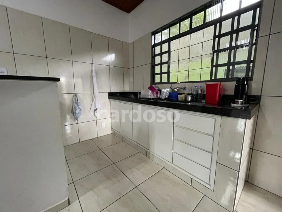 Imagens do imóveis CASA Á VENDA EM IBIPORÃ